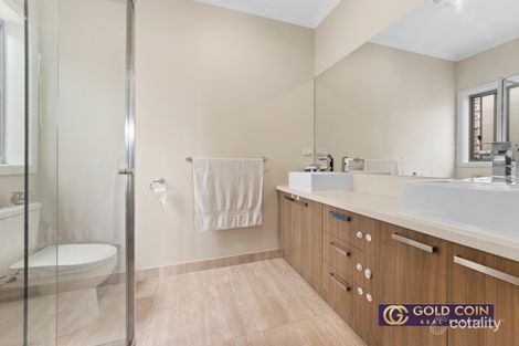 25 City Vista Ct, Fraser Rise, VIC 3336