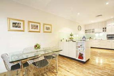 Property photo of 1/324 Glenferrie Road Malvern VIC 3144