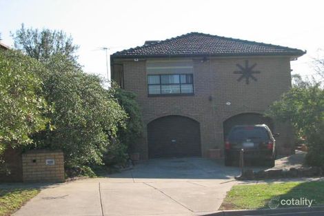 1 Larwood Cl, Avondale Heights, VIC 3034