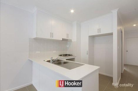 Property photo of 21/20 Clare Burton Crescent Franklin ACT 2913