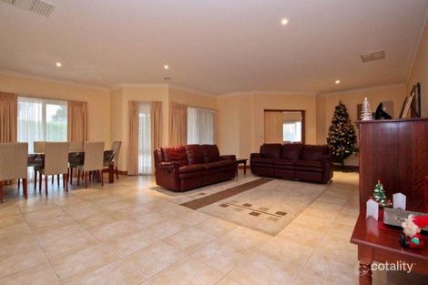 Property photo of 65-67 Marisa Crescent Berwick VIC 3806