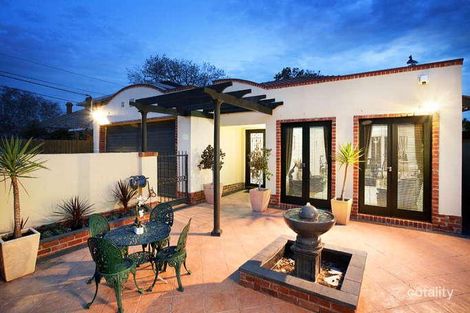 83 Bealiba Rd, Caulfield South, VIC 3162