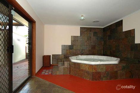 Property photo of 16 Colombard Court Wynn Vale SA 5127