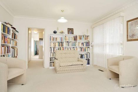 Property photo of 2 Downing Street Blackburn VIC 3130