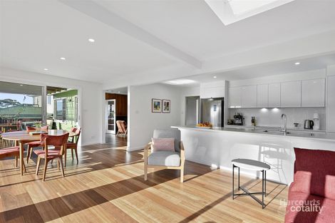 Property photo of 10 Winmarleigh Avenue Taroona TAS 7053