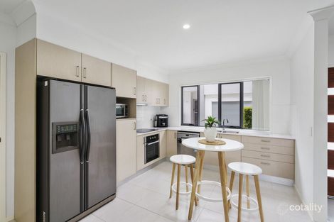 Property photo of 15/20 Careel Close Helensvale QLD 4212