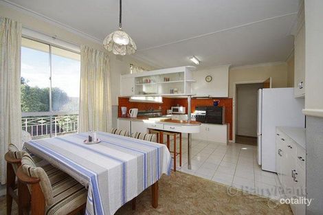 Property photo of 10 Tiverton Street Belmont VIC 3216