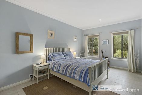 Property photo of 15 Honeysuckle Grove Silverleaves VIC 3922