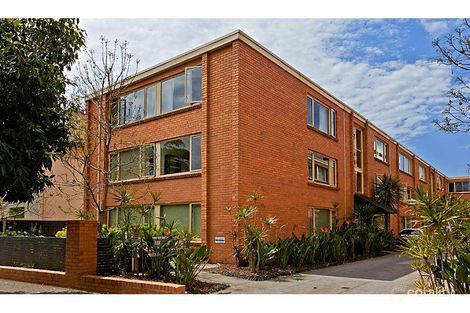 Property photo of 1/92-102 The Avenue Parkville VIC 3052