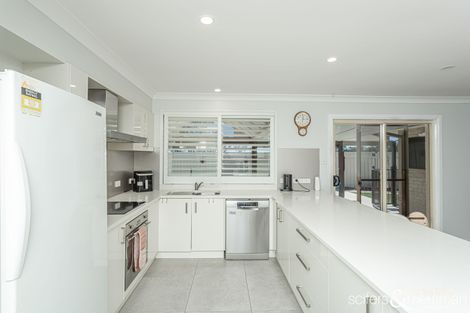 Property photo of 6 Northview Circuit Medowie NSW 2318