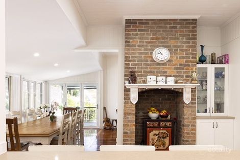 Property photo of 212 Boundary Road Bardon QLD 4065
