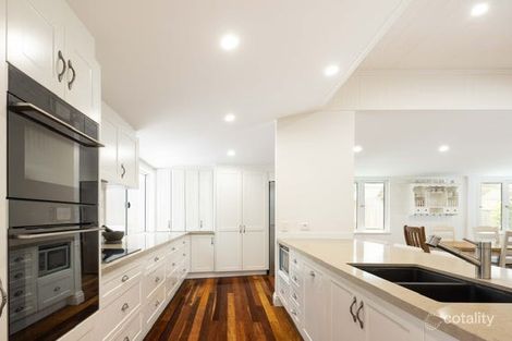 Property photo of 212 Boundary Road Bardon QLD 4065