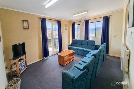 Property photo of 126 Gippsland Street Jindabyne NSW 2627