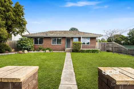 9 Lindsay Ave, Sunbury, VIC 3429
