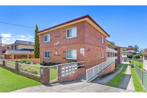 Property photo of 3/30 Rowland Avenue Wollongong NSW 2500