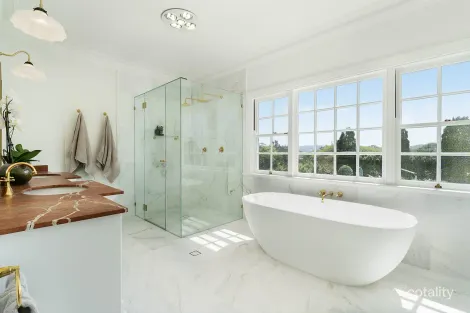 Property photo of 17 Leatherwood Place Brookfield QLD 4069