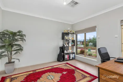 Property photo of 29 Owen Place Morphett Vale SA 5162