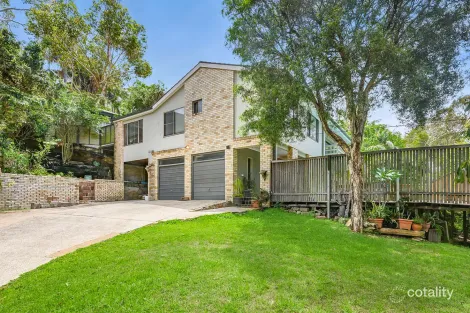 Property photo of 8 Hoddle Crescent Davidson NSW 2085