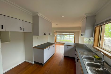 Property photo of 15 Saunders Crescent Traralgon VIC 3844