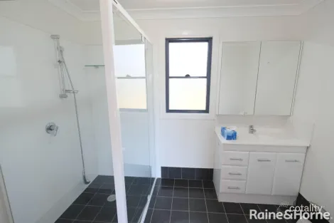 Property photo of 22 Hampton Court Inverell NSW 2360