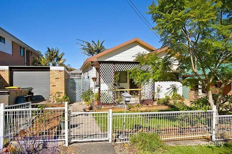 Property photo of 14 McAlister Avenue Engadine NSW 2233