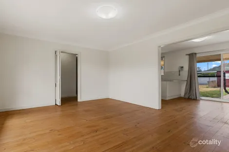 Property photo of 24 Warwick Grove Morphett Vale SA 5162