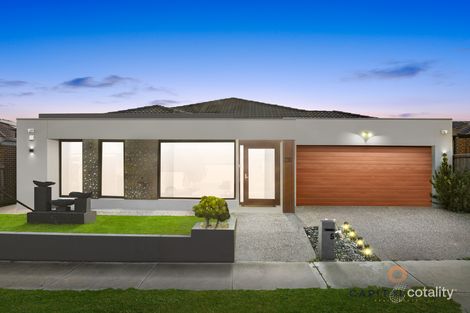 5 Janoli St, Mickleham, VIC 3064