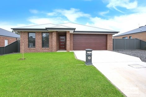 15 Marie Ct, Howlong, NSW 2643