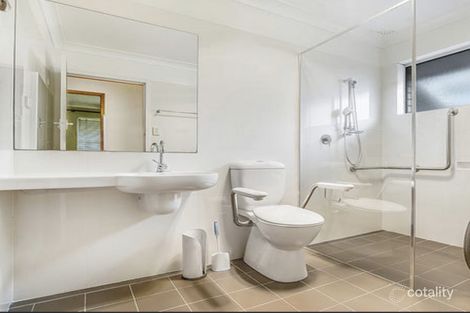 Property photo of 1 Meredith Crescent Raymond Terrace NSW 2324