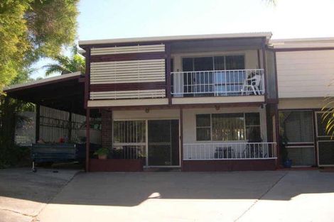 Property photo of 4 Quaringa Close Boyne Island QLD 4680