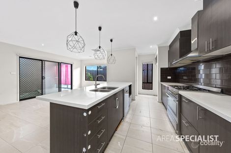 Property photo of 2 Kellie Court Albanvale VIC 3021