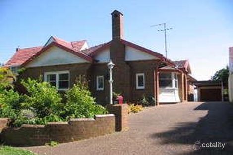 18 Grandview Rd, New Lambton Heights, NSW 2305