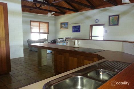 Property photo of 26 Rebecca Jane Parade Kurrimine Beach QLD 4871