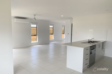 Property photo of 1/8 Kurrajong Circuit Peregian Springs QLD 4573