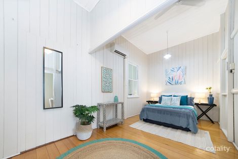 Property photo of 17 Shaw Street West End QLD 4810