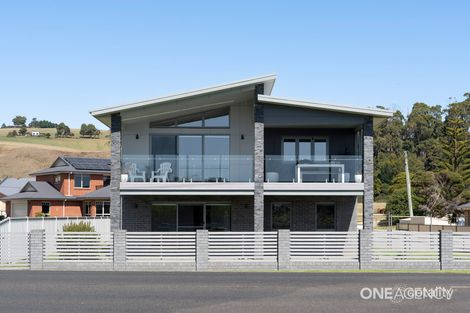 Property photo of 10 Oceanside Boulevard Sulphur Creek TAS 7316