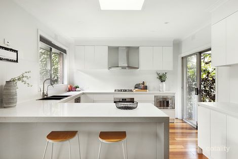 Property photo of 48 Burke Road North Ivanhoe East VIC 3079