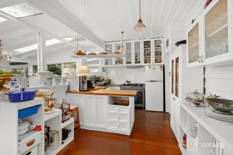 Property photo of 8 Banool Street Keiraville NSW 2500