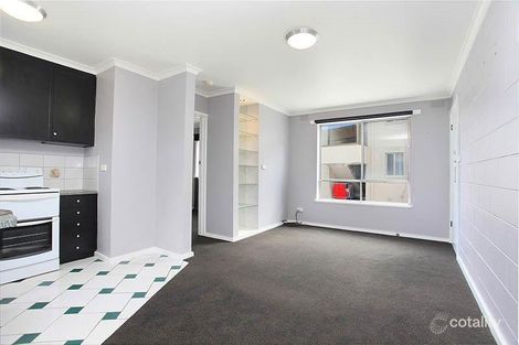 Property photo of 16/15 Royal Avenue Essendon North VIC 3041