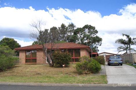 17 Warati Pl, Oak Flats, NSW 2529