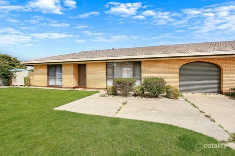 2/524 Danes St, Lavington, NSW 2641