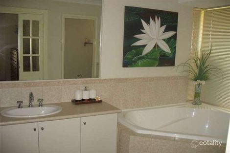 Property photo of 2 Calophylla Way High Wycombe WA 6057