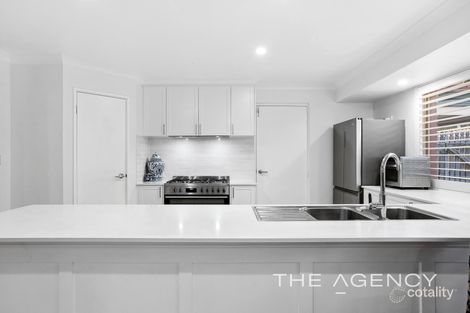 Property photo of 14 Kippilaw Loop Carramar WA 6031