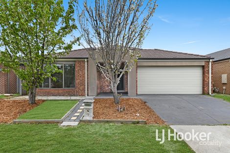 Property photo of 12 Raven Court Pakenham VIC 3810