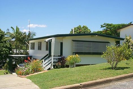 17 Grayson St, West Gladstone, QLD 4680