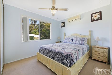 Property photo of 165 Whiting Street Labrador QLD 4215