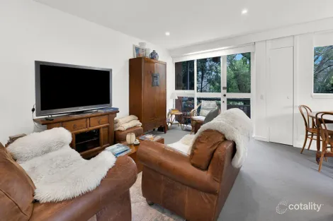 2/16 Tennyson St, St Kilda, VIC 3182