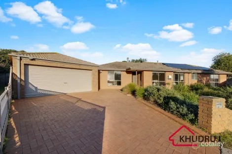 Property photo of 5 Simpson Court Werribee VIC 3030