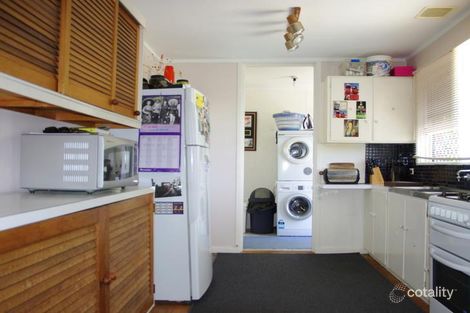 Property photo of 17 Robertson Street Curtin ACT 2605