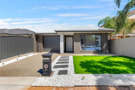 31 Broadmeadows Rd, Elizabeth North, SA 5113